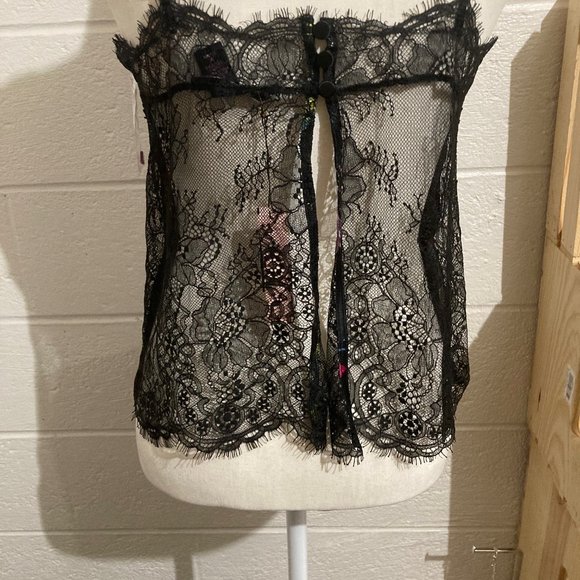 Victoria's Secret Lace-Back Cami - Picture 5 of 8